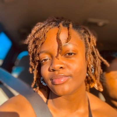 I’m definitely a chill chick 💗|MT’23| 1922💙✨🐩