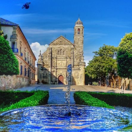 Bienvenidos a  #Úbeda                                  
Descubriendo historias y rincones de la #CiudadPatrimoniodelaHumanidad📍#España 🇪🇦