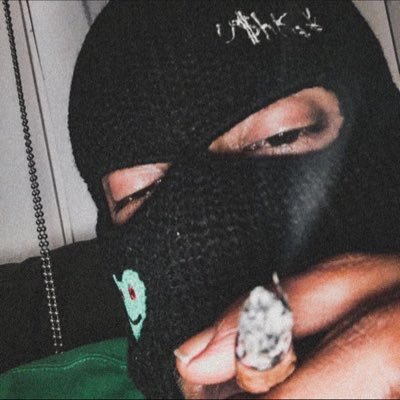 mmgvitzz's profile picture. 