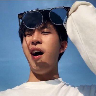 basgbt19's profile picture. มุเส้บของม๊า 🍀#savesaisawat จะคอยแกงพี่จี แฮร่! #sgza007 เยลลี่บู้ม 🍬#เยลลี่บูม พี่บ่าวต้า 🎸#พี่บ่าวต้า #saveg #sgbt