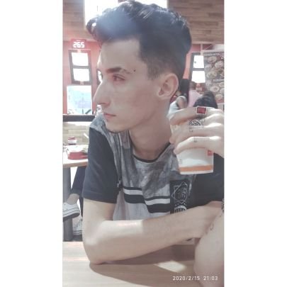 canceriano🦀 ~ Matheus Piovezan ~ Barbeiro 💇🏻‍♂️ ~ Autônomo ☕ ~ 23 years ~
