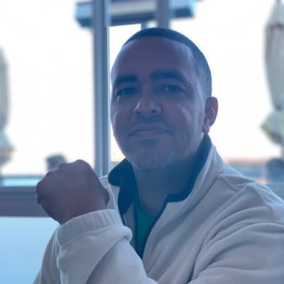 dballbai's profile picture. Arsenal ❤️, Lakers 💛 💜 Dodgers💙  🇧🇲 🇺🇸 🇧🇷