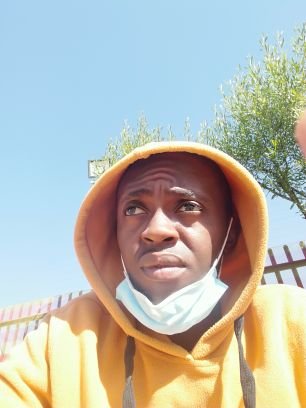 KhoaraiMatsitsa's profile picture. Entertainment