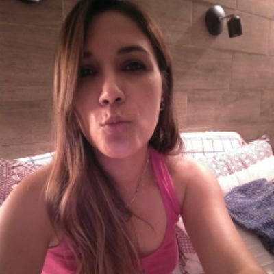 Ele_JimenezC's profile picture. Estamos aquí para disfrutar!!!

#loveyourselfmore