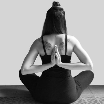 EsquerLiliana's profile picture. 