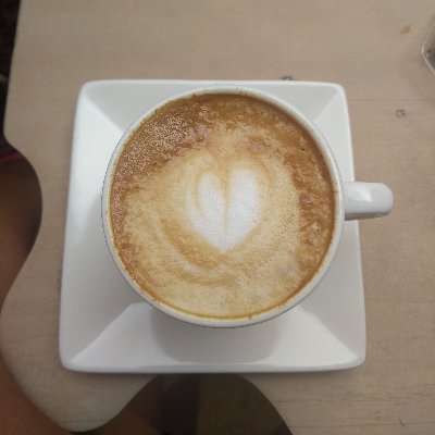 Mari_Florz's profile picture. 