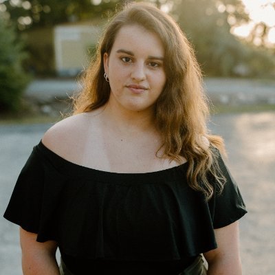 Caro_White2598's profile picture. (She/Her) BLM