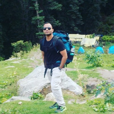 Professor University of Delhi. Trekker, Adventurer. दुनिया एक किताब है, और जो यात्रा नही करते है वे केवल एक पन्ना पढ़ते है. – सेंट ऍगस्टीन