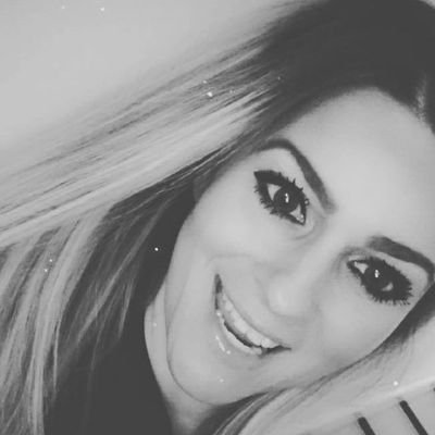 Adeana_B_'s profile picture. Daughter of the King, Wife to my best friend, mother of 4, musician (singer/ songwriter), guitarist, and Nurse. 

Artistry and ministry combined ♡