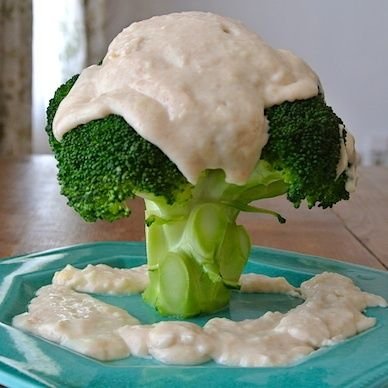 ぶろっこりbot ブロッコリー 英語 Broccoli 学名 Brassica Oleracea Var Italica は アブラナ科アブラナ属の緑黄色野菜 花を食用とするキャベツの一種がイタリアで品種改良され現在の姿になったとされる T Co O9fvzi1eza ブロッコリー