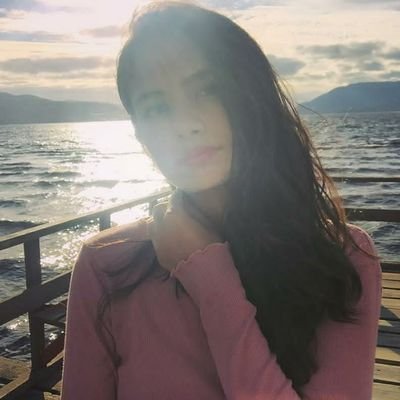 valepazcarne's profile picture. 