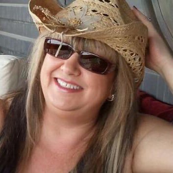 SusanWi29422544's profile picture. Born in CornerBrook NL.