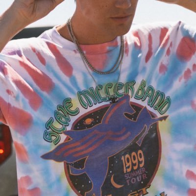 blu_is_jst_blu's profile picture. 