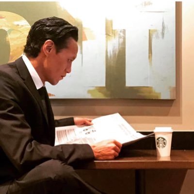 RajKgrg32's profile picture. 