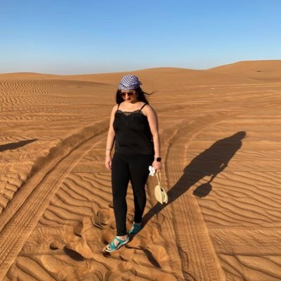 wanderlust, mumbaigirl, philanthropist ,software-engineer ,Manchester United fan , fan of the indian cricket team , foody !