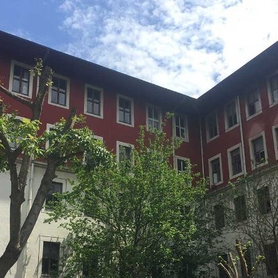 İstanbul Üniversitesi Edebiyat Fakültesi Bilgi ve Belge Yönetimi Bölümü Resmi Twitter Hesabıdır