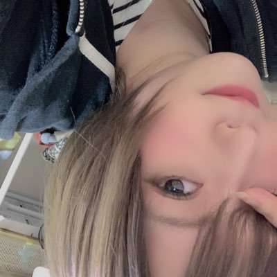 Secondgroup_amo's profile picture. 21歳。だいにぐるーぷ"@Dai2group"好きです。アニメ、写真、メイク、ボカロ、実況、釣り、料理、サッカーなど多趣味です仲良くして🥺