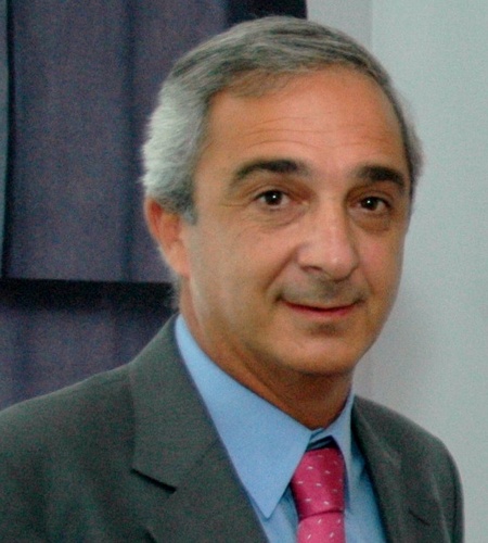 Profesor titular de la cátedra Administración Hospitalaria de la Facultad Ciencias de la Salud, Carrera de Medicina, de la Universidad de Morón
