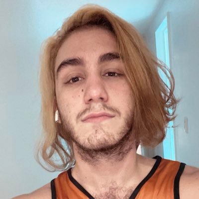 MKuzzel's profile picture. 