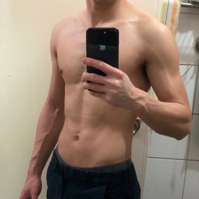 ms1069's profile picture. 如果想試下被控射有幾爽歡迎DM約玩，直男/Bi男/人夫 ～💦