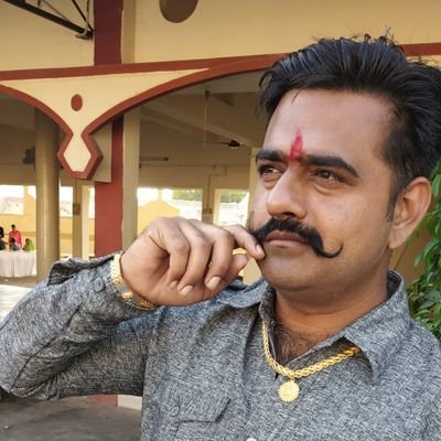 PratiksinhRath7's profile picture. 