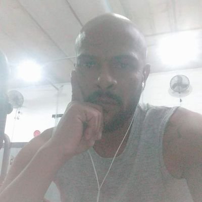 EtienneSalgado's profile picture. Ser especial 😉