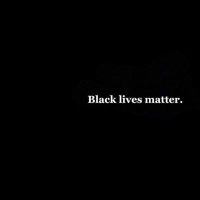 MaikaDurand's profile picture. she/her