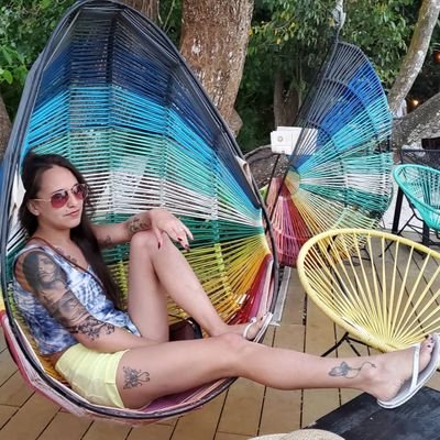 #chivette, #happilymarried #canadian #biotechstudent #chemistrymajor #RAKit #kcco #chivenation #payitforward #traveler #backpacker #secretsuperhuman lol