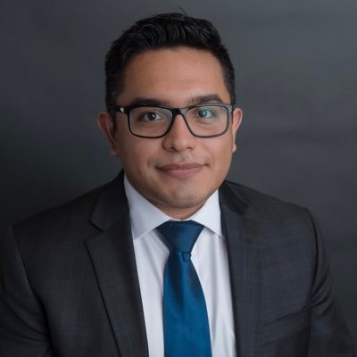 Juris Doctor Candidate '22 - @WindsorLaw https://t.co/HX6vbjinvM