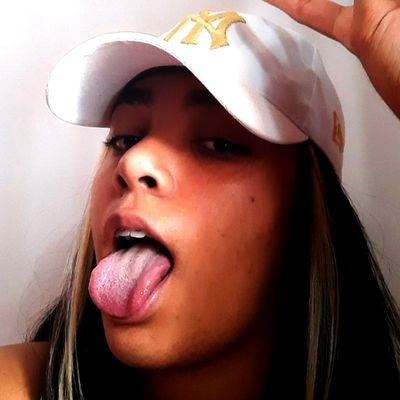 AdriellySantux's profile picture. 🦋🏳️‍🌈