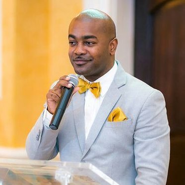 Hotelier | Entrepreneur | Speaker | Event Host | Training & Development Consultant.