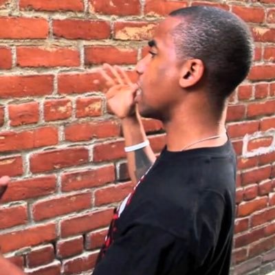 eatsoapUpoop's profile picture. :/...