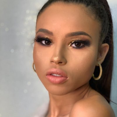 Negra sim❤️ Mulher sim❤️💭. 16 aninhos ✨😝,Mineira, quero novas amizades 🥳