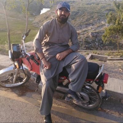 AdnanUm29710245's profile picture. 