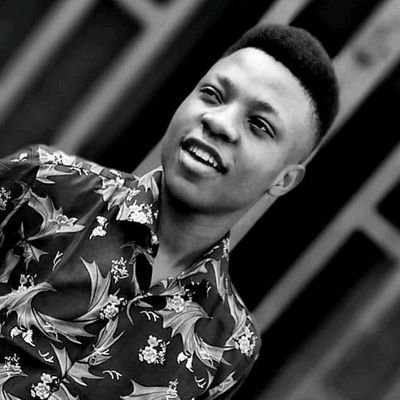 Benzamani3's profile picture. aspiring video director 📣 and videographer🎬
line art storybook illustrator 
Script writing experience📖 - e remain small

tiktok handle: director.b2