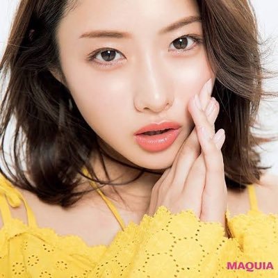 あかちゃん これはさとみちゃんが整体にいって肩のコリをとってボトックスして 他にも小顔にするために努力した結果なのです T Co Ace4warmpz あかちゃん これはさとみちゃんが整体にいって肩のコリをとってボトックスして 他にも小顔にするために努力した結果なのです T Co Ace4warmpz
