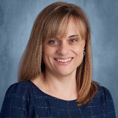 Passionate about creating equitable and inclusive learning spaces for all. YRDSB Principal. My tweets are my own opinion.