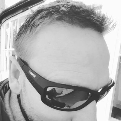 Former scientist. Now teacher🔬STEM lead,
Father of 3, husband of 1,
Sport, politics, education, science, coffee & chickens. Griffindor. The Mighty U's™️