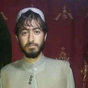 راسه شهادتـــه انتظار یــمه
کله به راځي ستـــــرګي په لار یمه