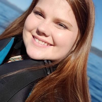 AlishaSosa19's profile picture. Call of Duty. Eat. Sleep. Repeat. 🤪🤓