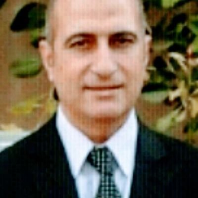 ‏‏شرقاوي المولد والاقامه مصري للنخاع اموت في بلدي مصر.... السيسي رئيسي وحبيبي... النادي الاهلي وطن