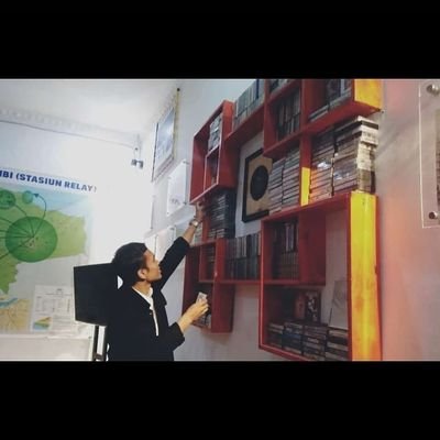 keadilan hanya sebutan di negara demokrasi.
*FH UNJA '17*
cek ig https://t.co/b8mHnCQTyJ