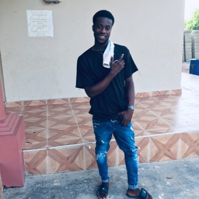 QwamiViewers's profile picture. 