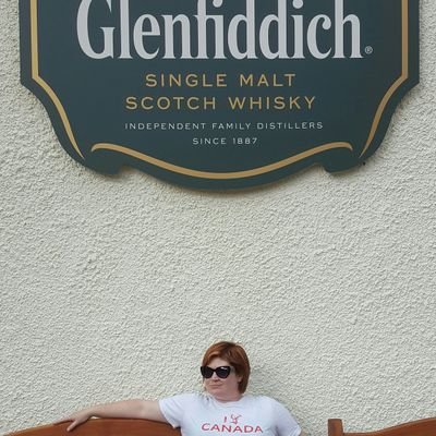 TheWeeDramGirl's profile picture. YouTubing my whisky love.🥃🤓 IG, FB: TheWeeDramGirl. Occasionally nerding out about film. Now with 100% more cat. she/her