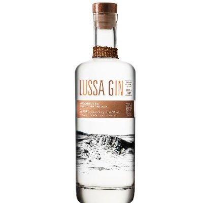 Zesty and aromatic premium gin distilled by 3 women on the Isle of Jura using 15 botanicals that they can grow or gather on the island. 18+ to follow.