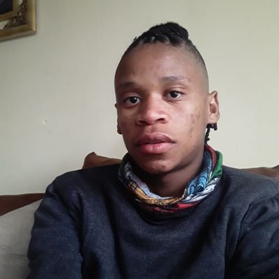 ModiseComfort's profile picture. Consistency. Elegant. Integrity. History.Books📚.  music💽