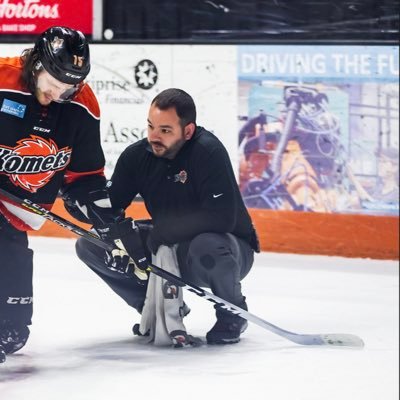 Head Athletic Trainer for the Fort Wayne Komets. Devoted husband and father. Philippians 4:13