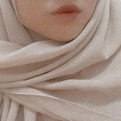 khasolit_'s profile picture. 