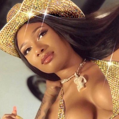 openyourpuurse's profile picture. https://t.co/5XXXG4K0BI