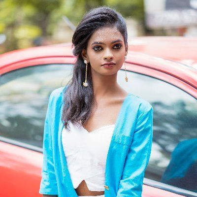 21| Biotechnology Student| Content creator| Fashion & lifestyle blogger.              Instagram- @sowmya_reddy55